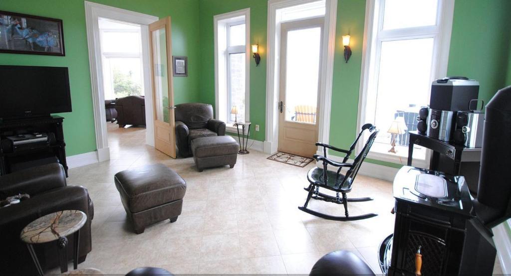Cliffside Bed & Breakfast Culloden Екстериор снимка